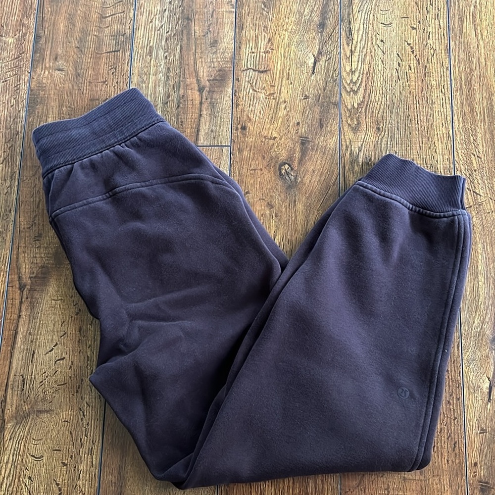 Lululemon Brown Sweat Jogger - Picture 1 of 2